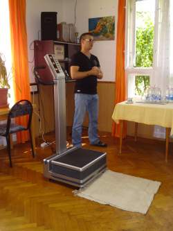 Támogatónk Galvács Zoltán és a Flabélos gép